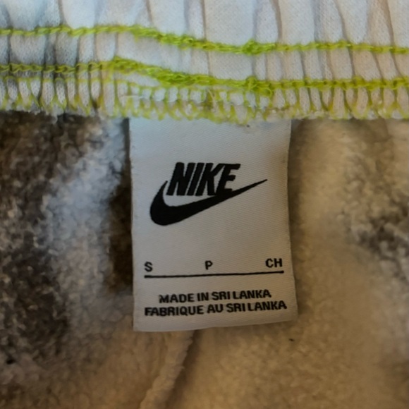 Nike tye dye joggers - Picture 3 of 3
